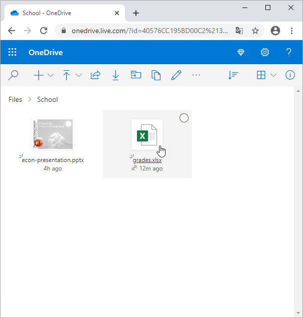 Haga clic en un archivo de Excel en OneDrive
